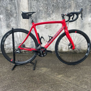 Bicicleta de Estrada Pinarello Angliru Disc (Carbon)