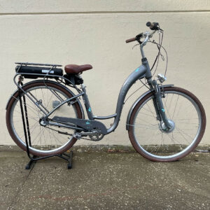 Bicicleta City E-Bike | Aluguer