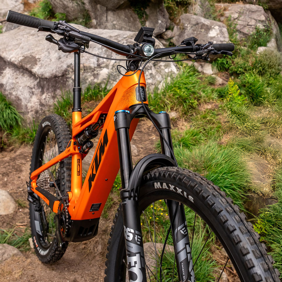 e-Bicicleta KTM Macina Kapoho Pro L 25 (Carbon) - Image 2