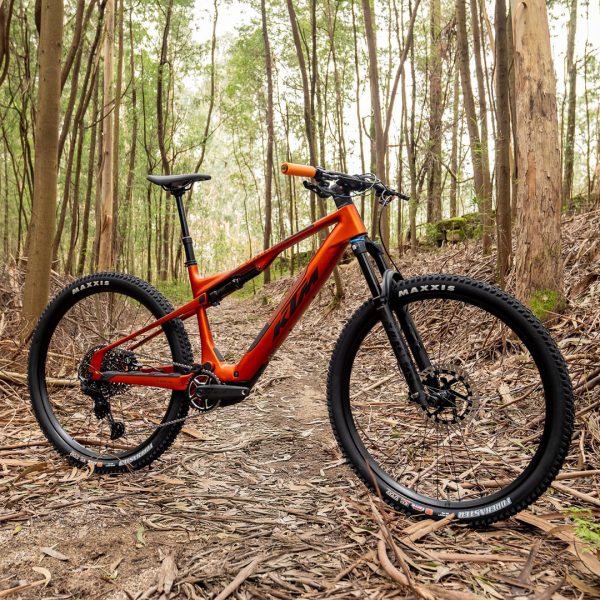 e-Bicicleta KTM Macina Scarp SX Master 25 (Carbon) - Image 2