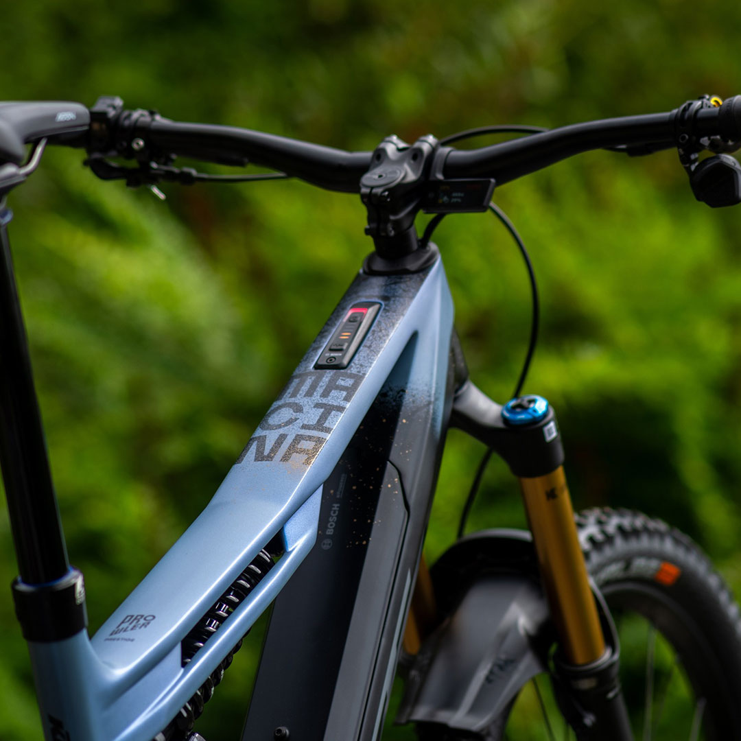 e-Bicicleta KTM Macina Prowler Prestige (2025)(Carbon)